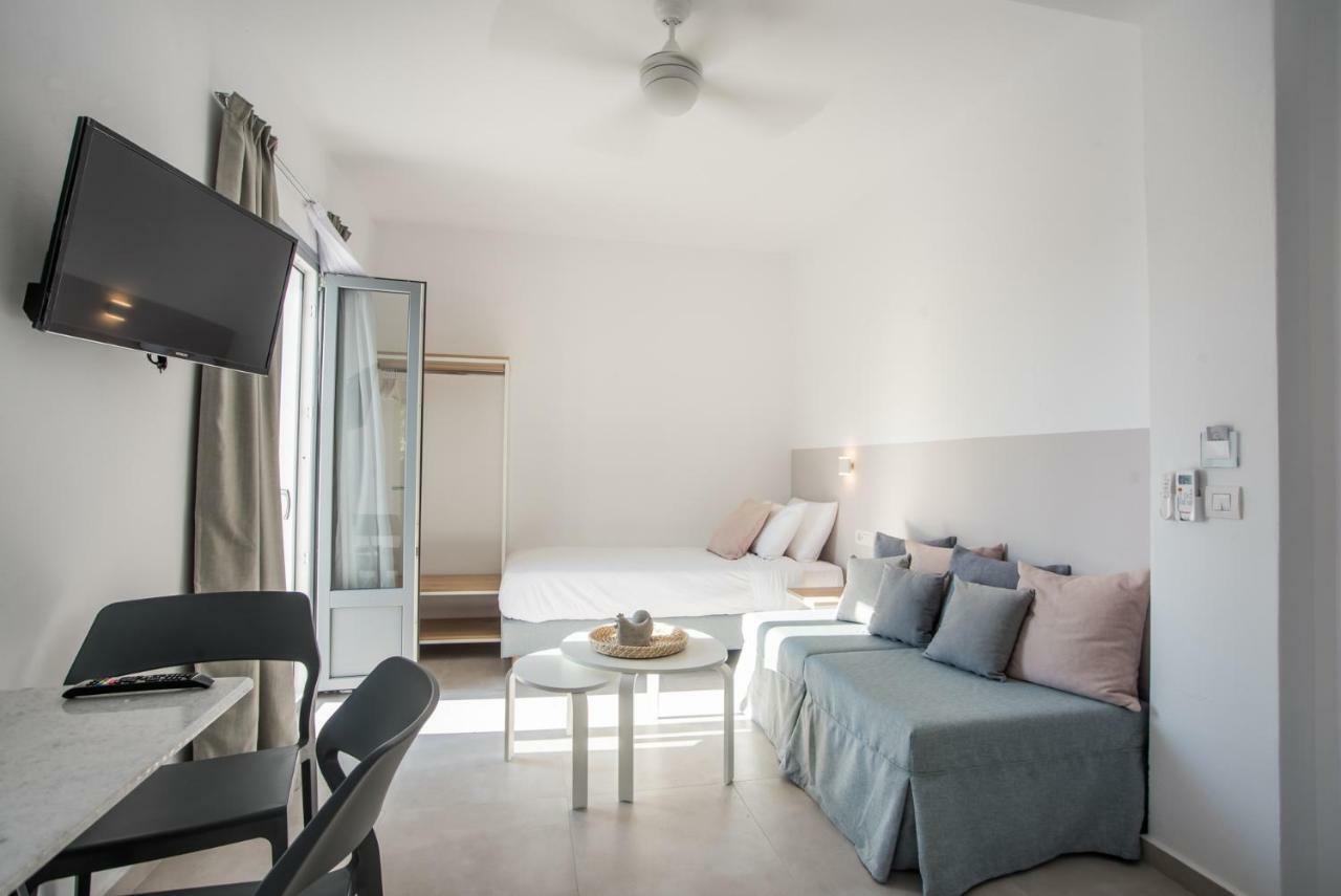 Nautilus Apartments-Suites Парікія Екстер'єр фото